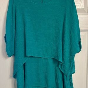 Like New Umgee Teal Layered Gauze Blouse